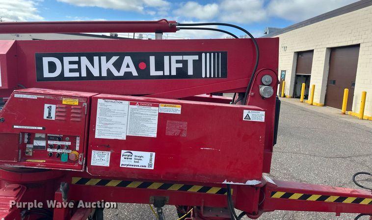 image for item EB2492 2001 Denka Lift boom lift