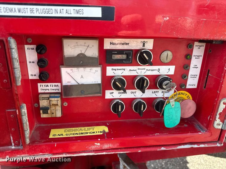 image for item EB2492 2001 Denka Lift boom lift