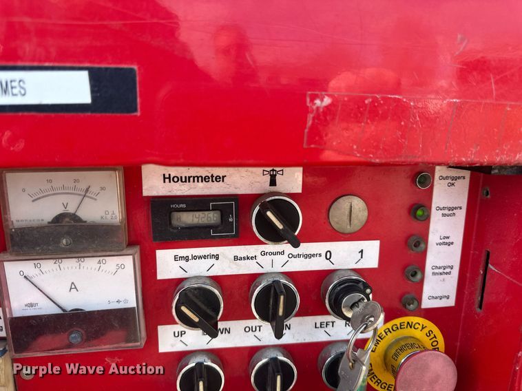 image for item EB2492 2001 Denka Lift boom lift