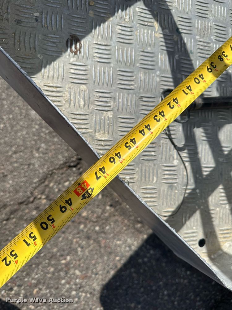 image for item EB2492 2001 Denka Lift boom lift