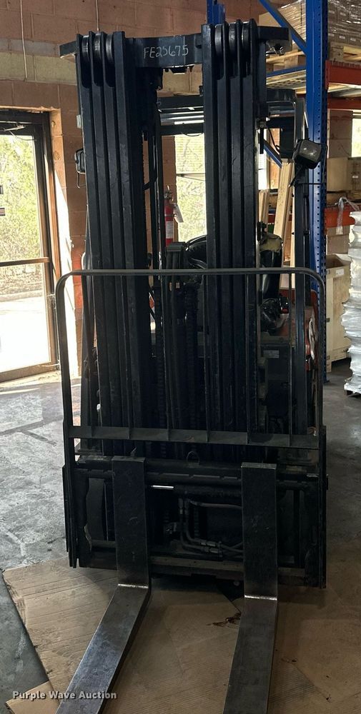 image for item EB2493 Toyota 7FBEU20 forklift