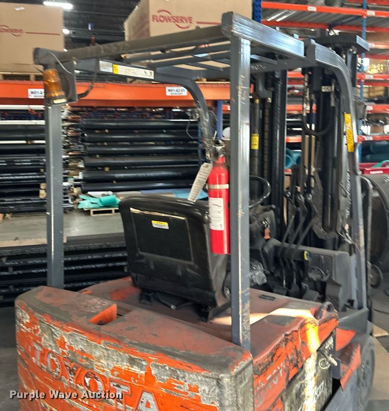 image for item EB2493 Toyota 7FBEU20 forklift