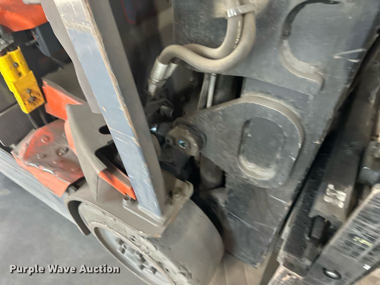 image for item EB2493 Toyota 7FBEU20 forklift