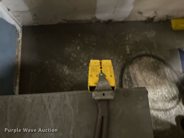 image for item EB2493 Toyota 7FBEU20 forklift