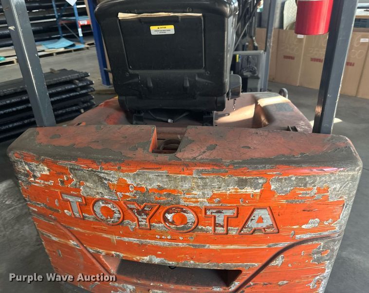 image for item EB2493 Toyota 7FBEU20 forklift