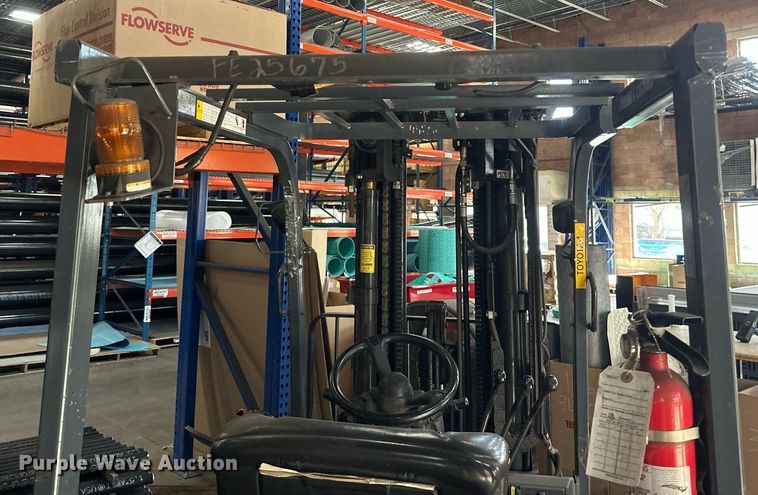 image for item EB2493 Toyota 7FBEU20 forklift