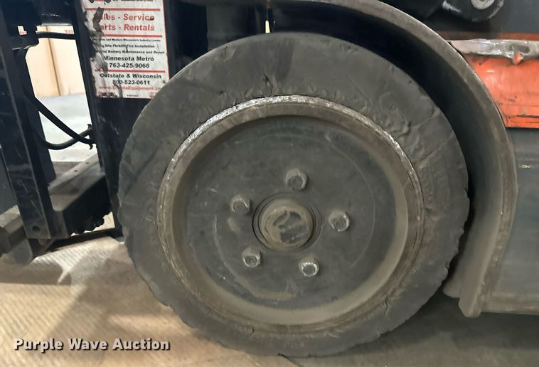 image for item EB2493 Toyota 7FBEU20 forklift