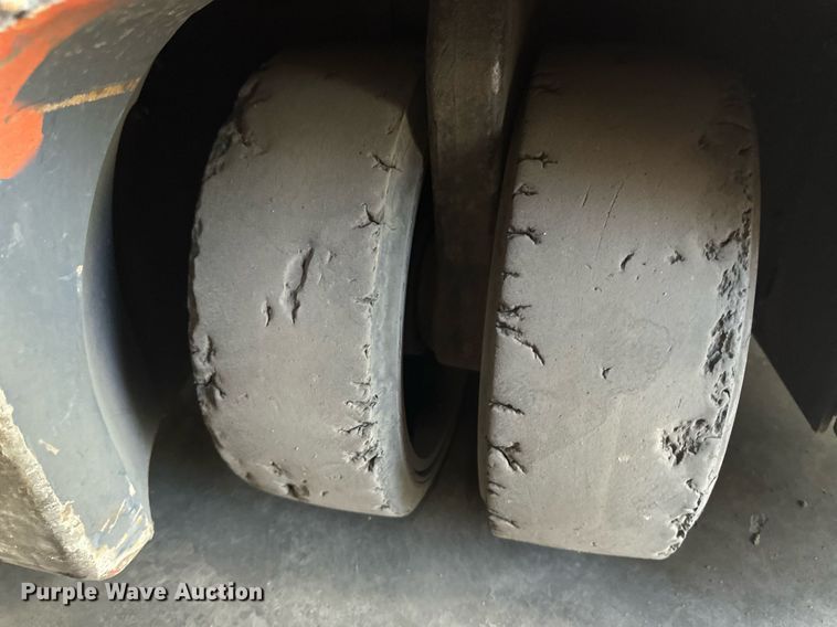 image for item EB2493 Toyota 7FBEU20 forklift