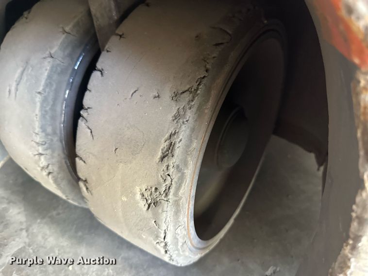 image for item EB2493 Toyota 7FBEU20 forklift