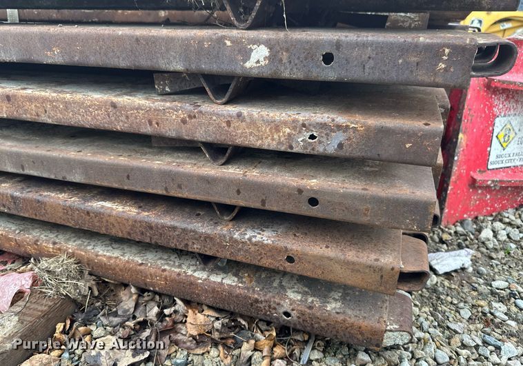 image for item EB2507 Approximately 60 concrete forms