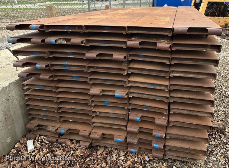 image for item EB2508 Approximately 55 concrete forms