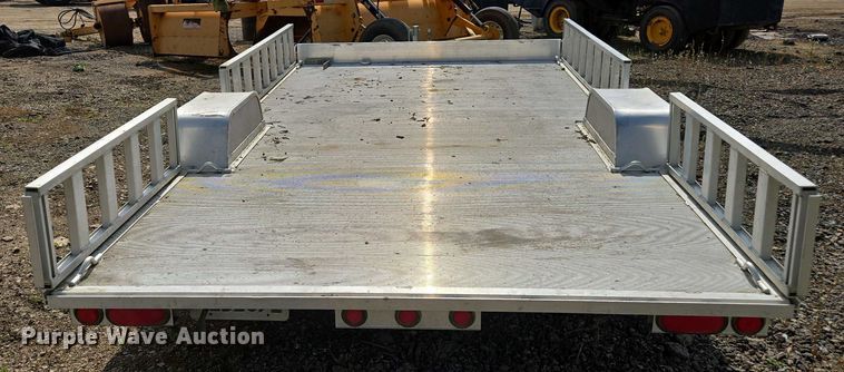 image for item EC0942 2010 Aluma A212 utility trailer