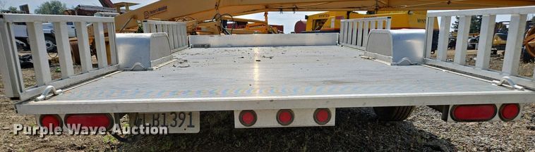 image for item EC0942 2010 Aluma A212 utility trailer