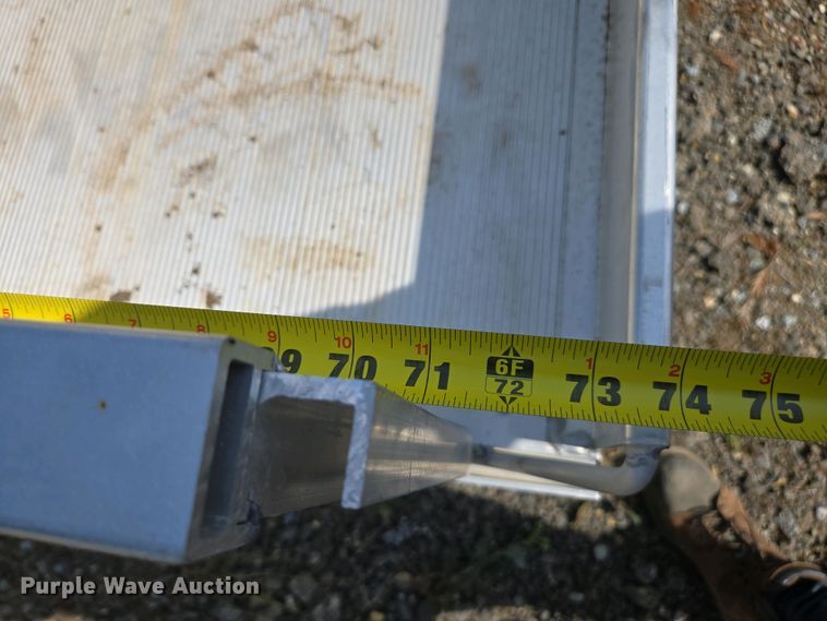 image for item EC0942 2010 Aluma A212 utility trailer