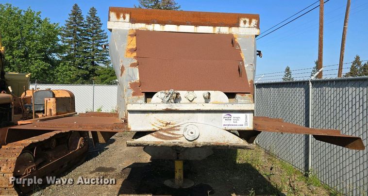 image for item EC0947 1958 Gwood Bottom dump trailer