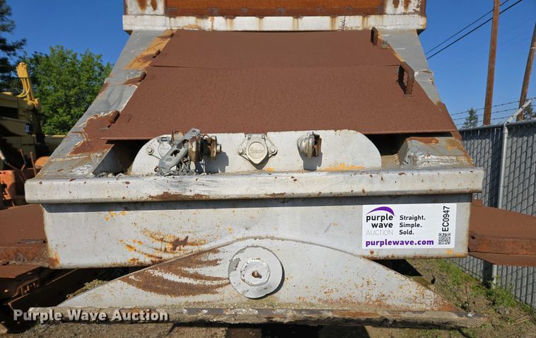 image for item EC0947 1958 Gwood Bottom dump trailer