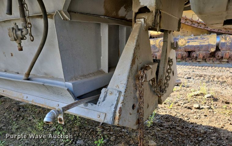 image for item EC0947 1958 Gwood Bottom dump trailer