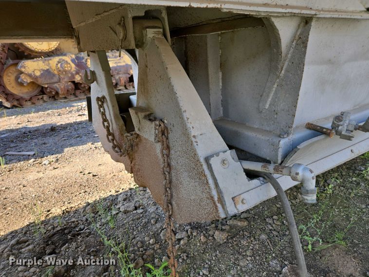 image for item EC0947 1958 Gwood Bottom dump trailer