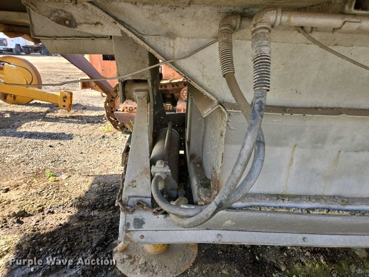 image for item EC0947 1958 Gwood Bottom dump trailer