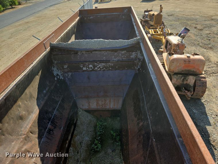 image for item EC0947 1958 Gwood Bottom dump trailer