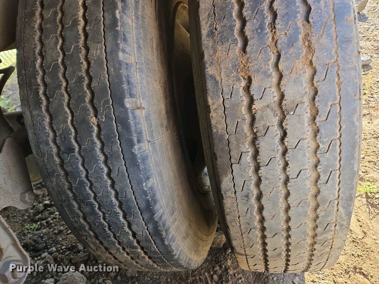 image for item EC0947 1958 Gwood Bottom dump trailer