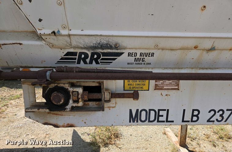 image for item EC0948 1993 Red River LB 237 live bottom trailer