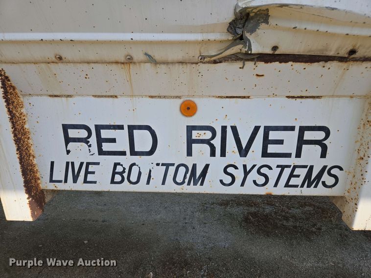 image for item EC0948 1993 Red River LB 237 live bottom trailer