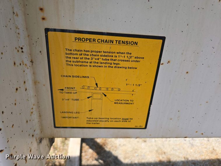 image for item EC0948 1993 Red River LB 237 live bottom trailer