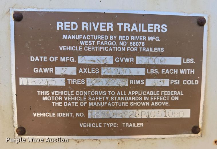 image for item EC0948 1993 Red River LB 237 live bottom trailer