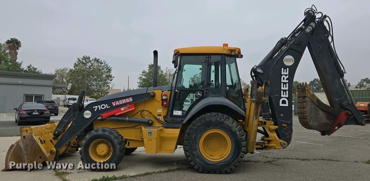 image for item EC0956 2020 John Deere 710L backhoe