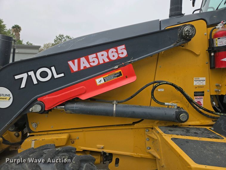 image for item EC0956 2020 John Deere 710L backhoe