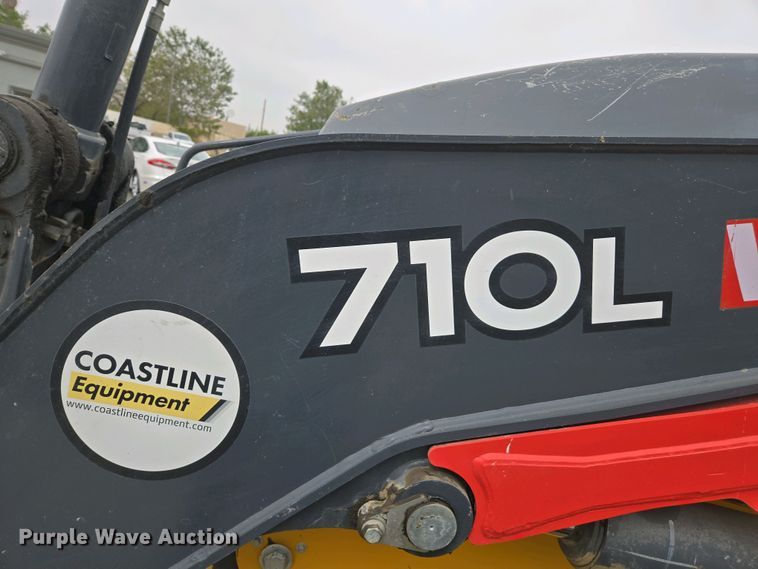 image for item EC0956 2020 John Deere 710L backhoe