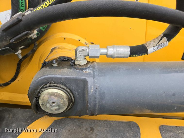 image for item EC0956 2020 John Deere 710L backhoe