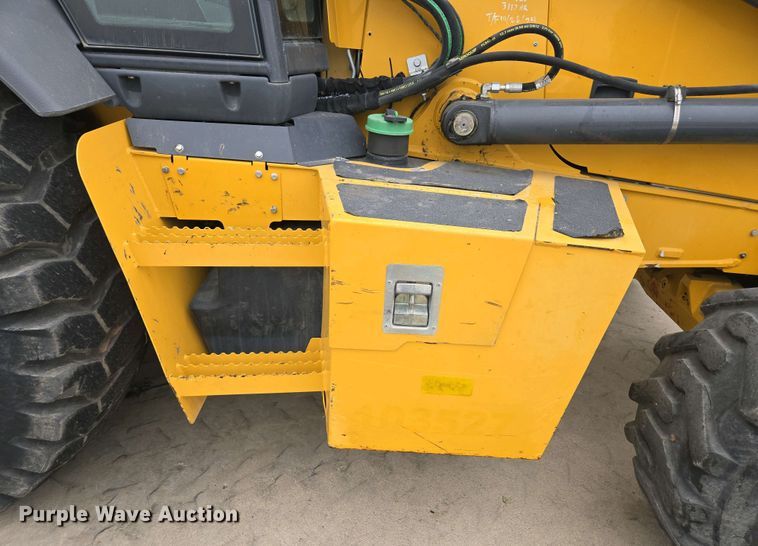 image for item EC0956 2020 John Deere 710L backhoe