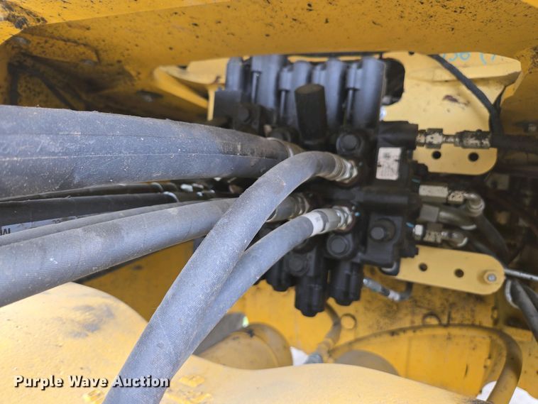 image for item EC0956 2020 John Deere 710L backhoe