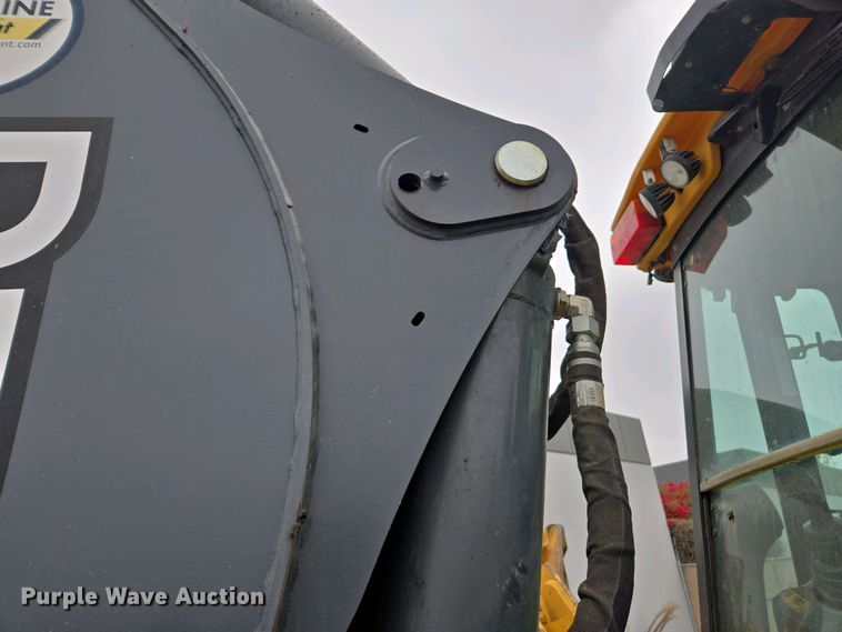 image for item EC0956 2020 John Deere 710L backhoe