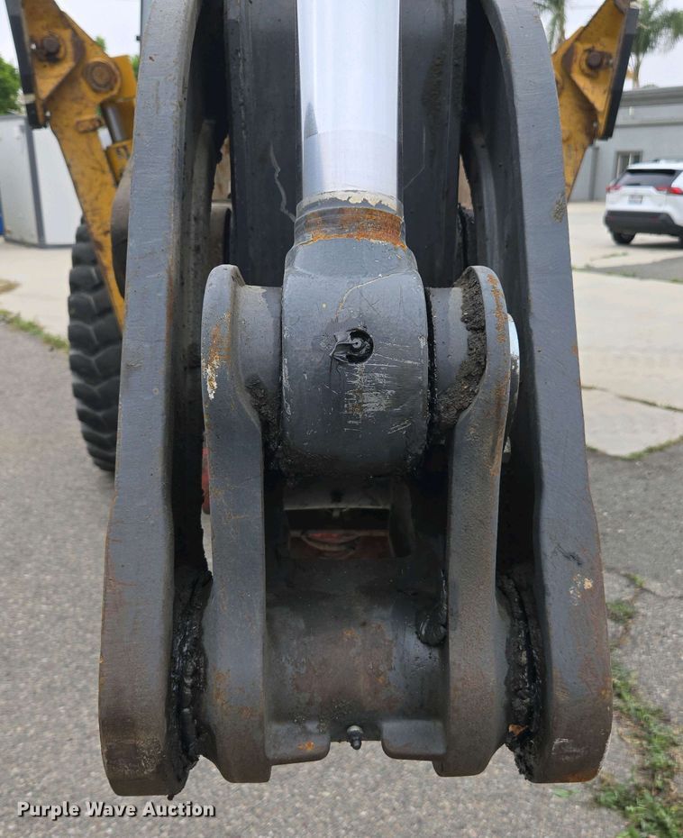 image for item EC0956 2020 John Deere 710L backhoe