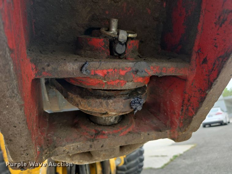 image for item EC0956 2020 John Deere 710L backhoe