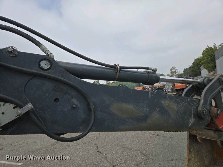 image for item EC0956 2020 John Deere 710L backhoe