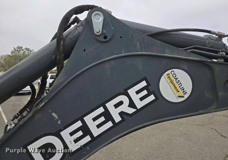 image for item EC0956 2020 John Deere 710L backhoe