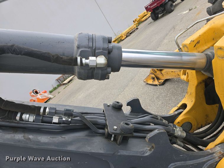 image for item EC0956 2020 John Deere 710L backhoe