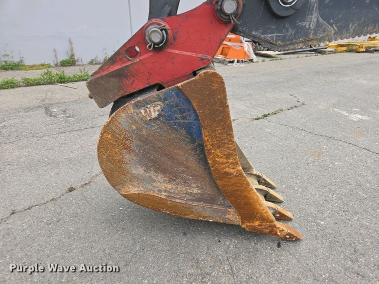 image for item EC0956 2020 John Deere 710L backhoe