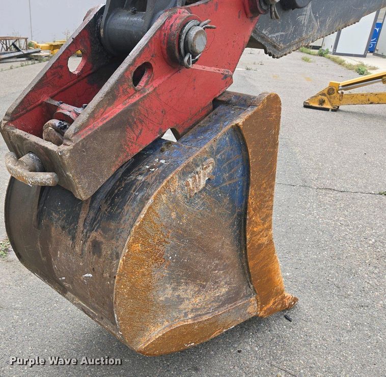 image for item EC0956 2020 John Deere 710L backhoe