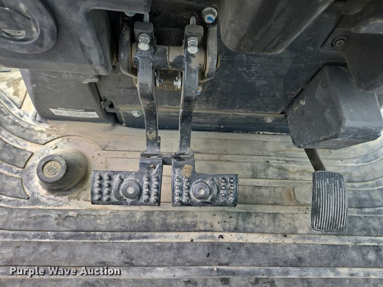 image for item EC0956 2020 John Deere 710L backhoe