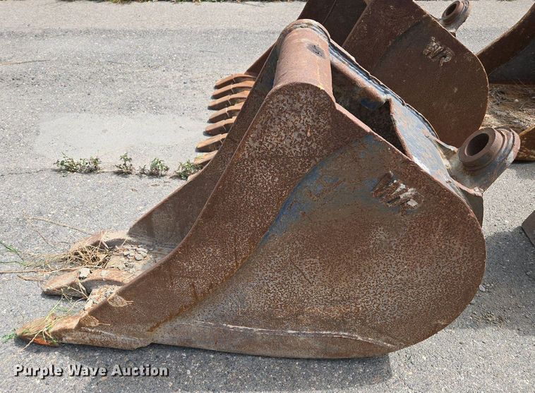 image for item EC0956 2020 John Deere 710L backhoe