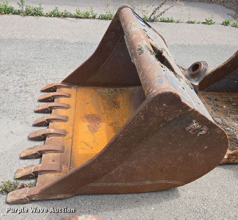 image for item EC0956 2020 John Deere 710L backhoe