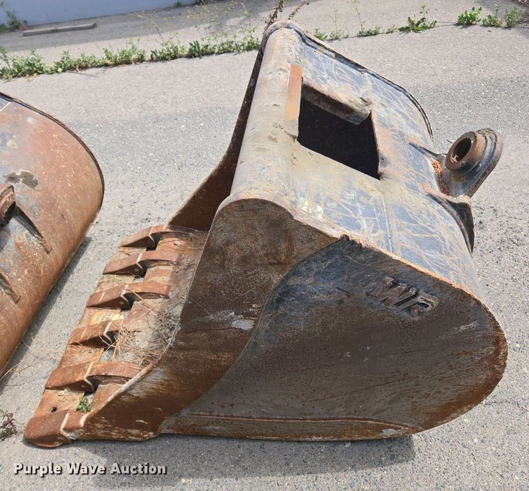 image for item EC0956 2020 John Deere 710L backhoe