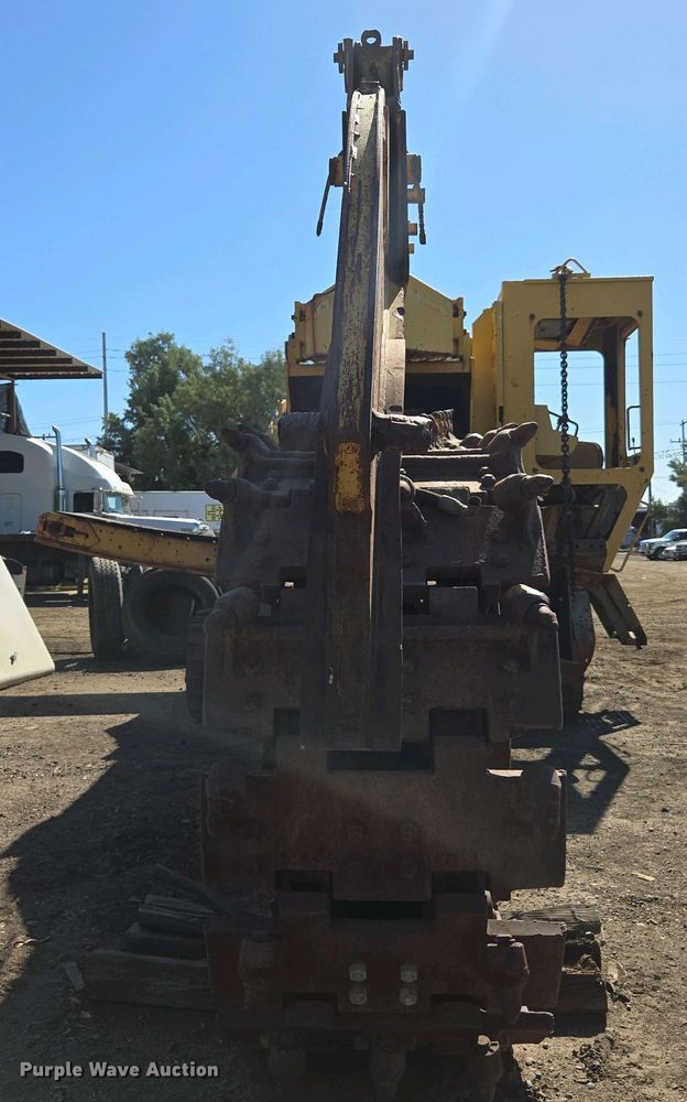 image for item EC0959 1992 Vermeer T850 trencher