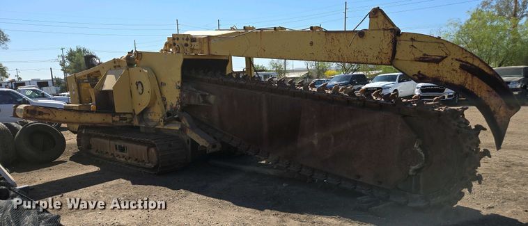 image for item EC0959 1992 Vermeer T850 trencher