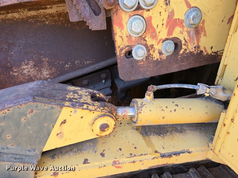 image for item EC0959 1992 Vermeer T850 trencher